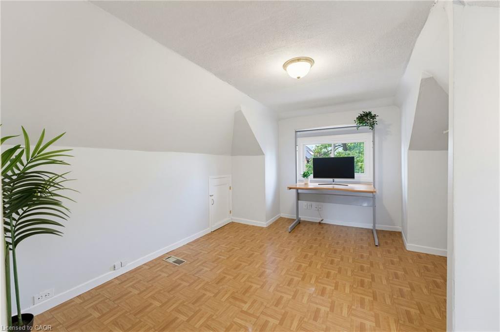 23 Nightingale Street Property Photo 19
