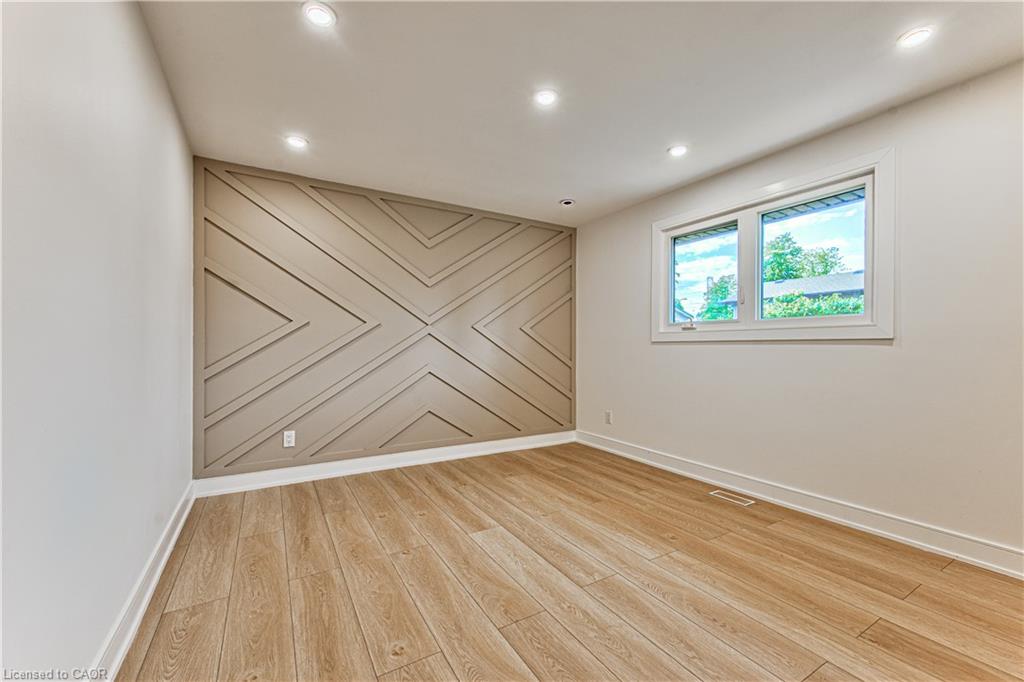 7385 North Dorset Place Property Photo 21