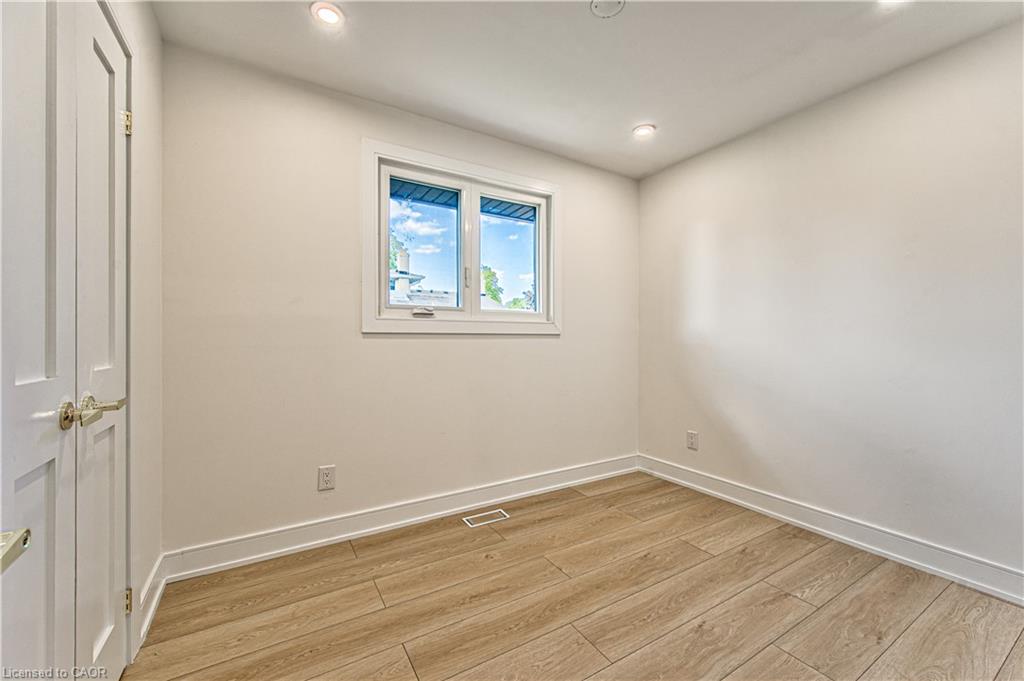 7385 North Dorset Place Property Photo 23