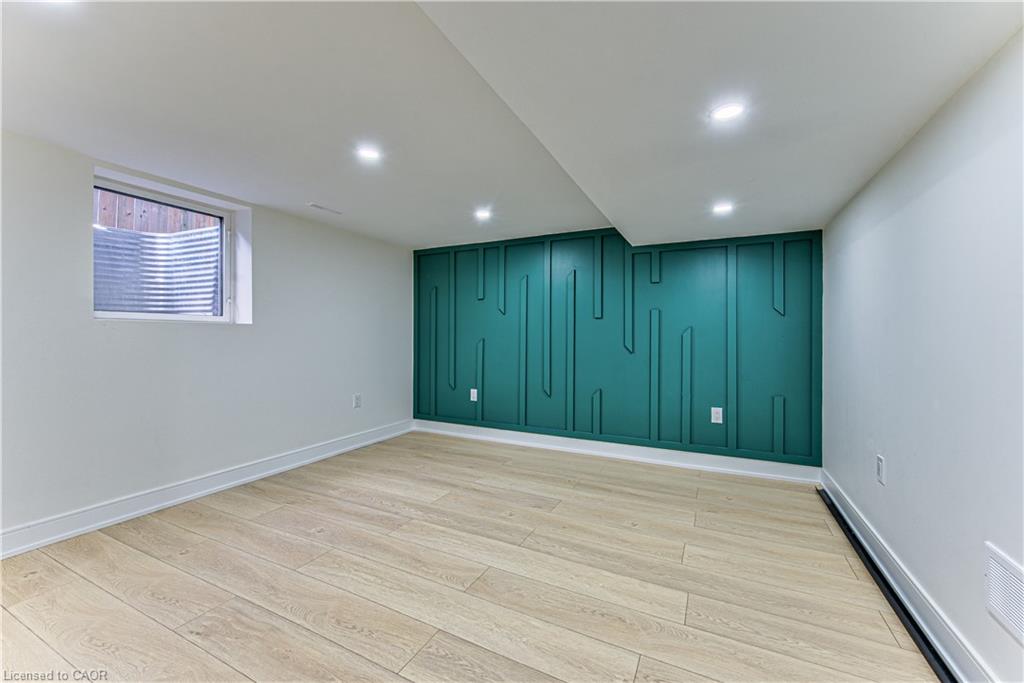 7385 North Dorset Place Property Photo 34