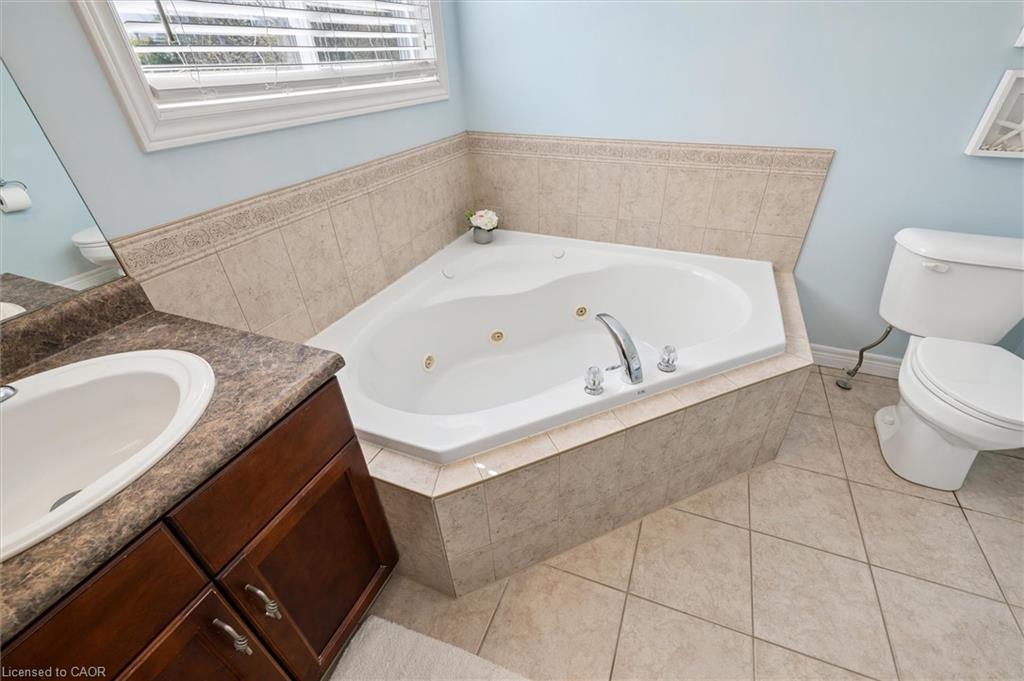 87 Sugar King Drive Property Photo 34