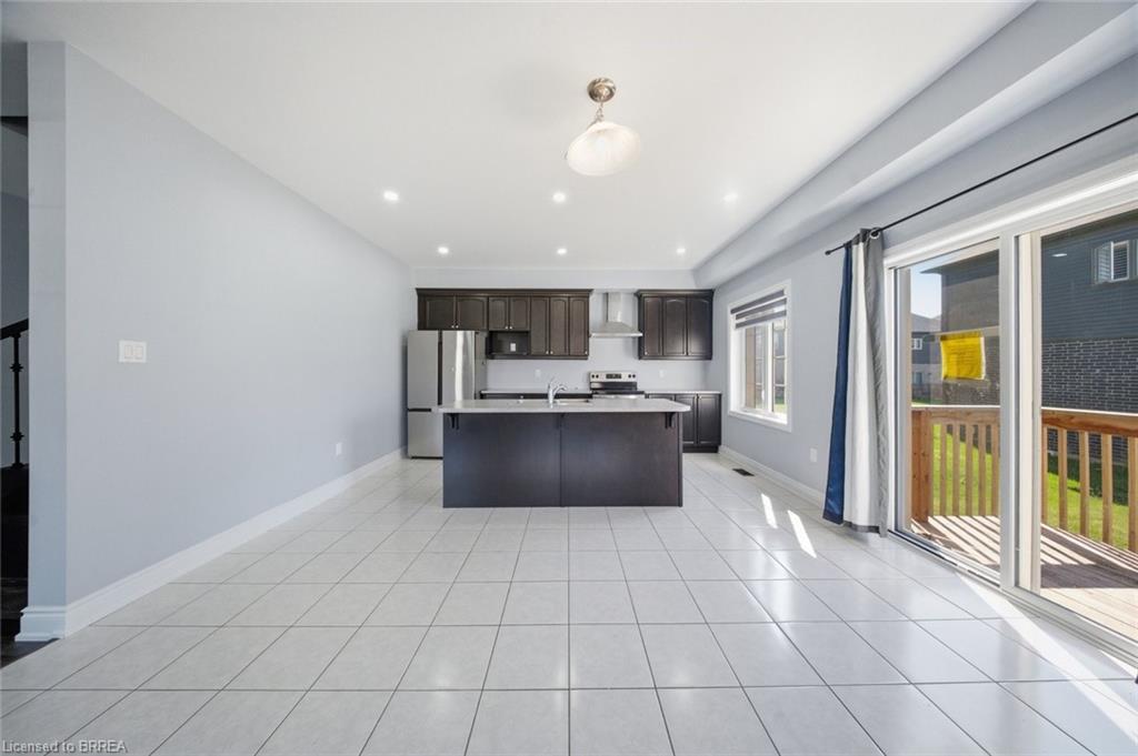 18 Macklin Street Property Photo 9