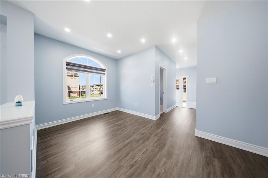 18 Macklin Street Property Photo 14
