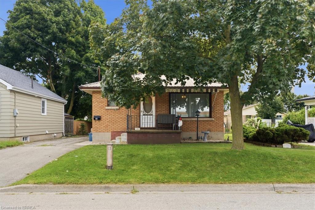 16 Mintern Avenue Property Photo 1
