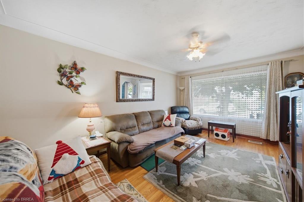 16 Mintern Avenue Property Photo 8