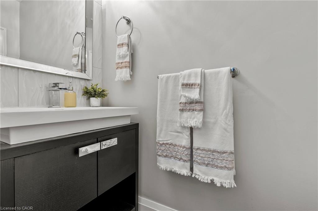 30 Orlando Drive Property Photo 17