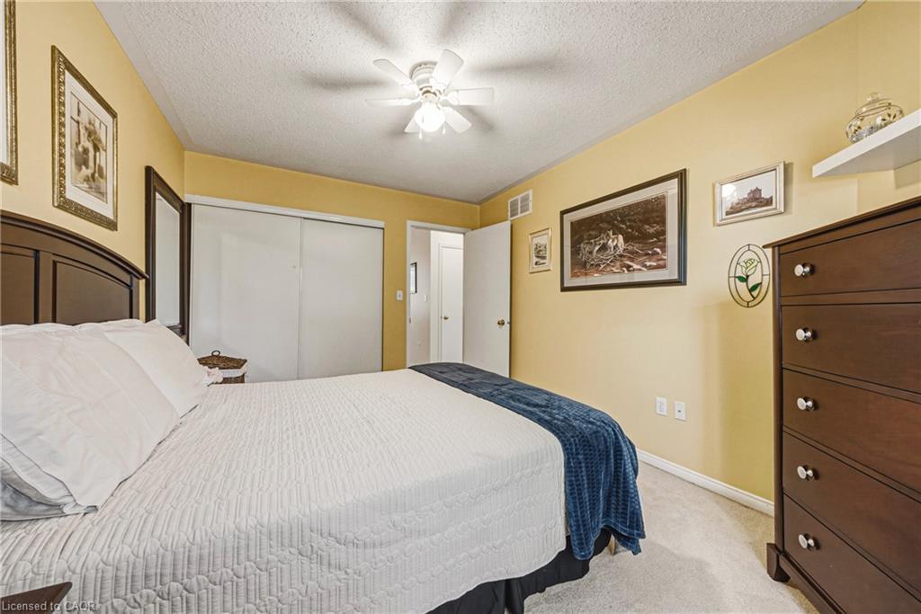 38 Fairgreen Close Property Photo 18