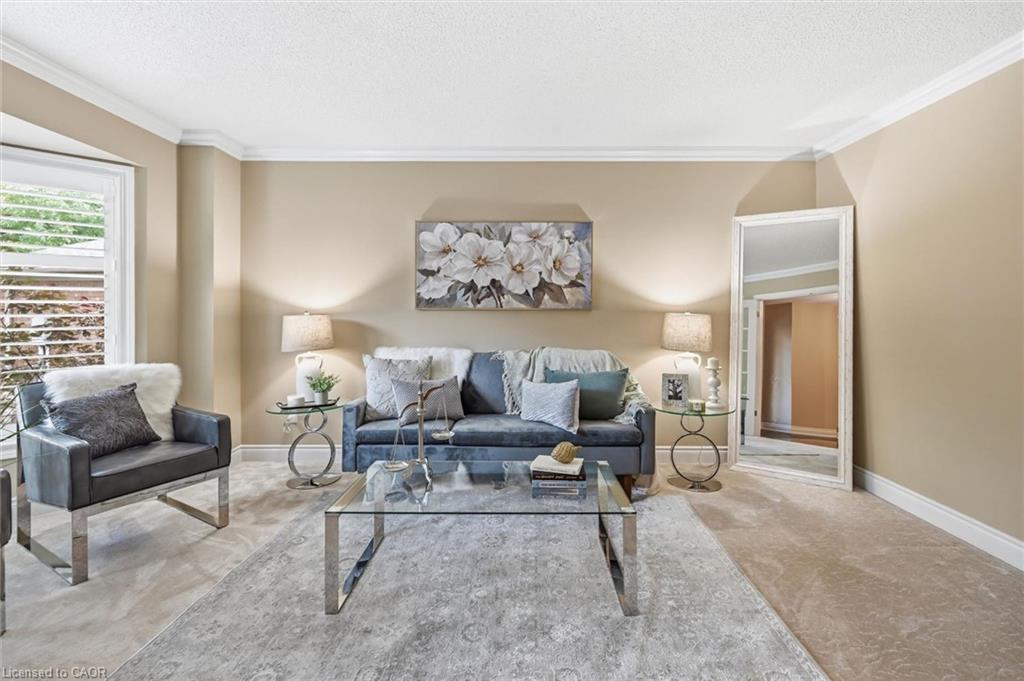 1472 Livery Lane Property Photo 8