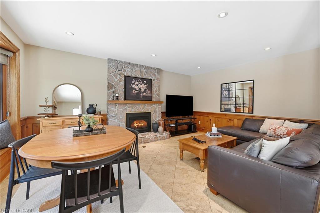 1472 Livery Lane Property Photo 16