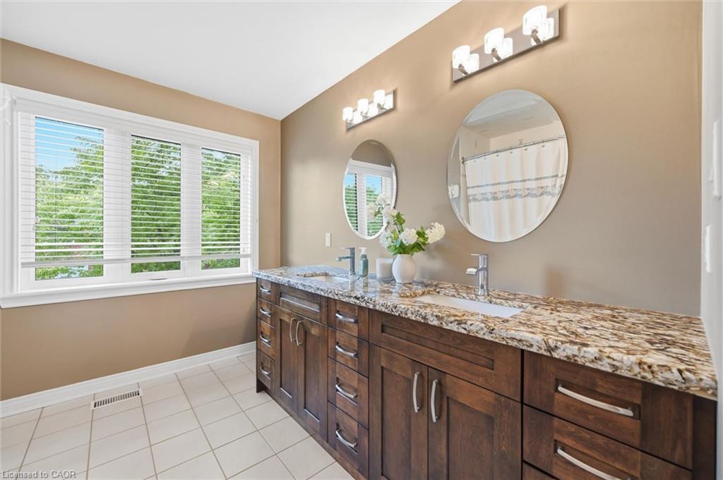 1472 Livery Lane Property Photo 31