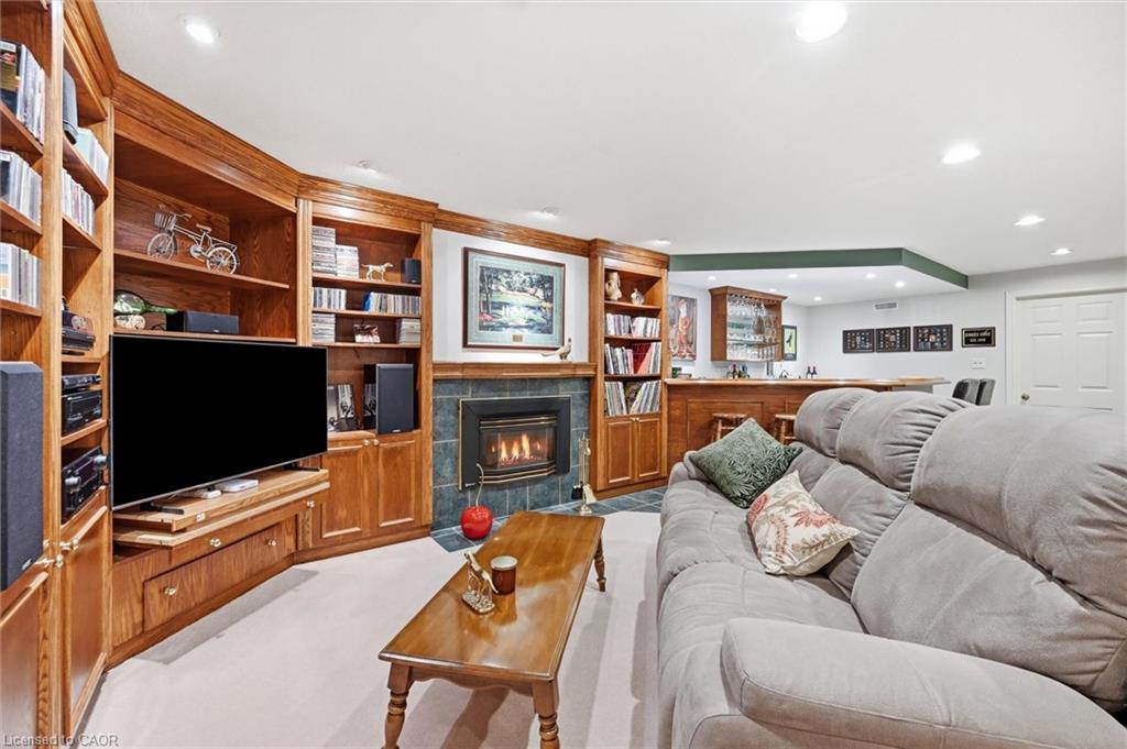 1472 Livery Lane Property Photo 33