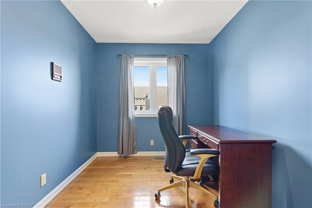 40 Dalemere Crescent Property Photo 13