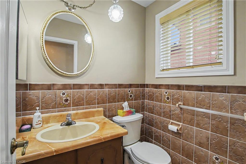 14 Indian Crescent Property Photo 10