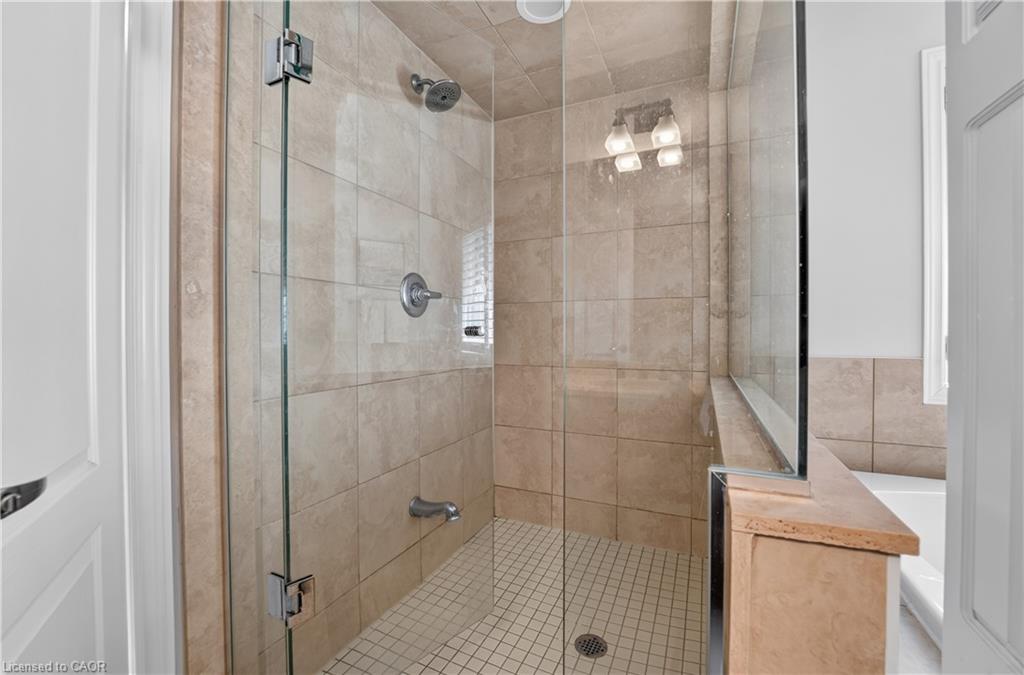 2320 Wuthering Heights Way Property Photo 30