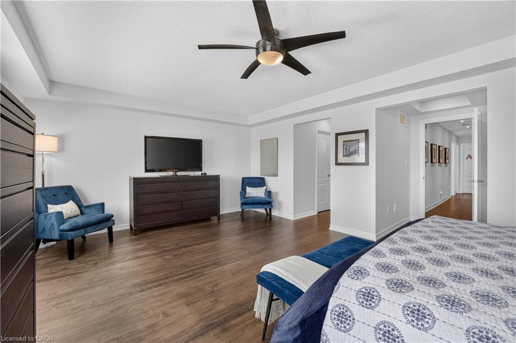 2320 Wuthering Heights Way Property Photo 32