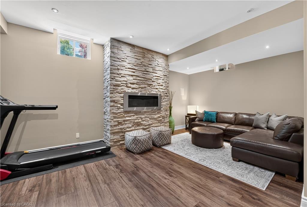 2320 Wuthering Heights Way Property Photo 41