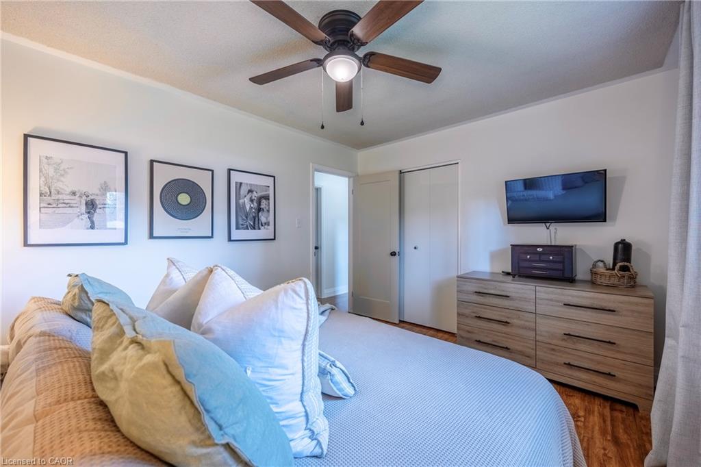 9 Normandy Circle Property Photo 16