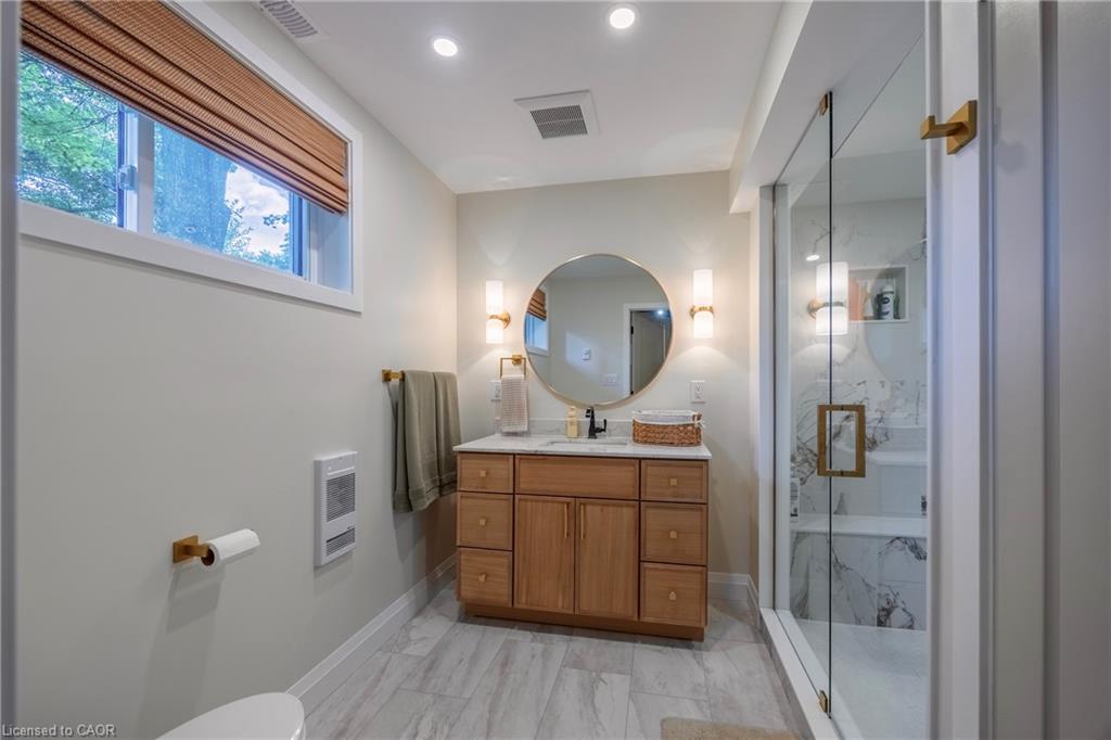 9 Normandy Circle Property Photo 24