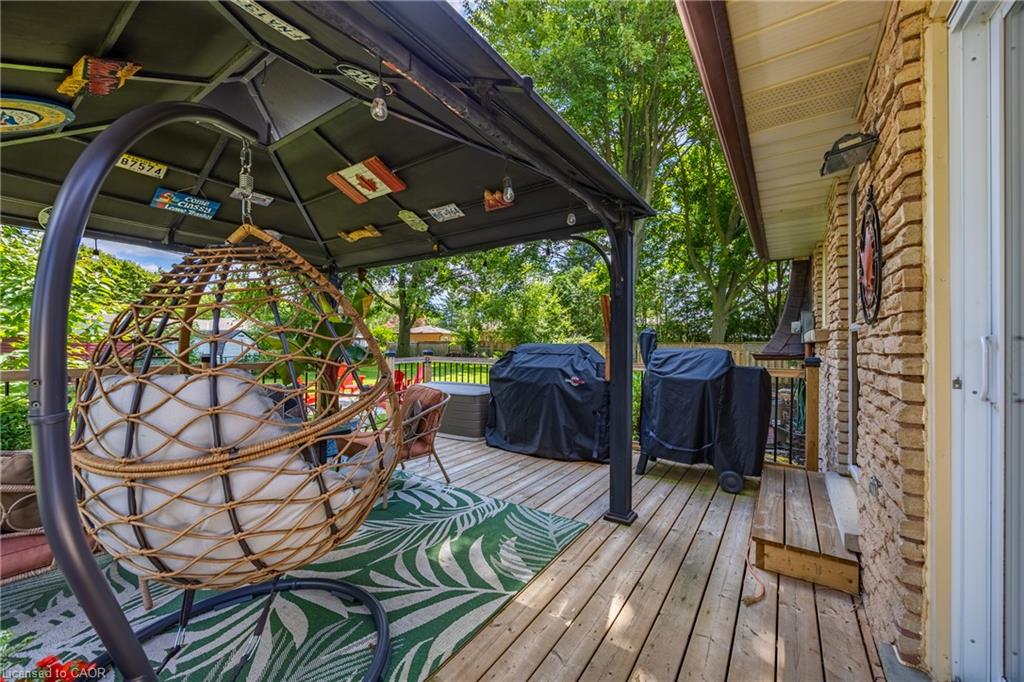 9 Normandy Circle Property Photo 27