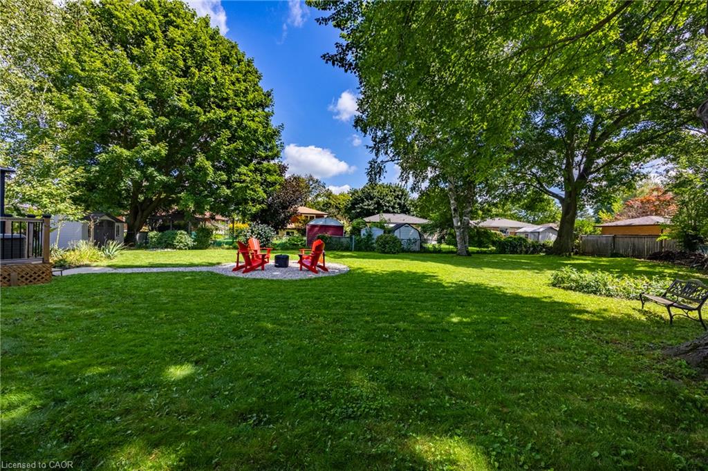 9 Normandy Circle Property Photo 29