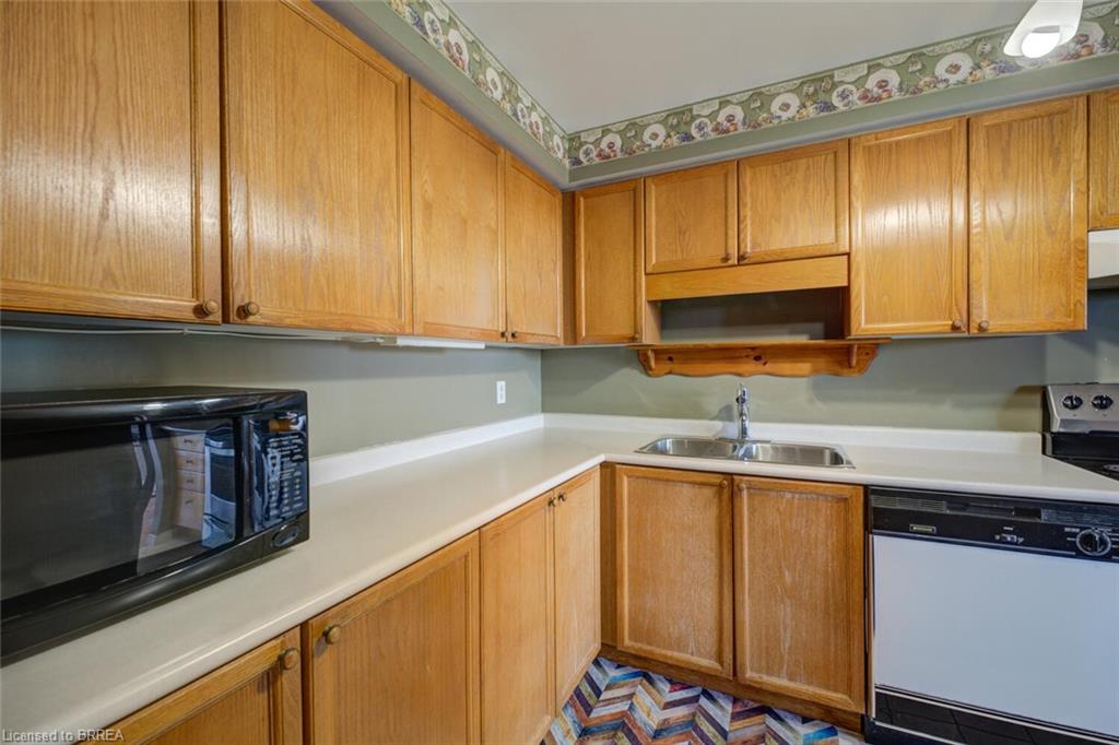 601-9 Bonheur Court Property Photo 18