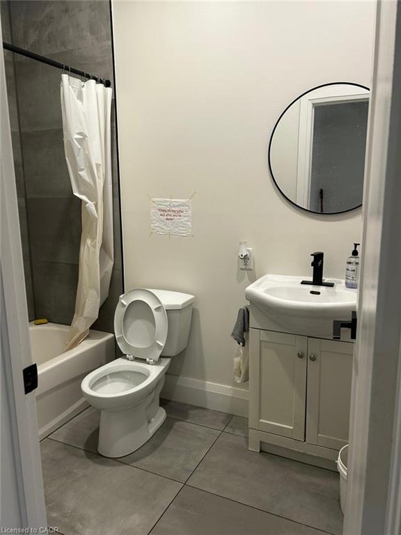 30 Victoria Avenue N Property Photo 7