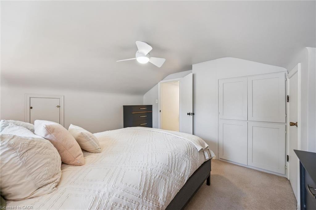 475 Stevenson Street N Property Photo 23