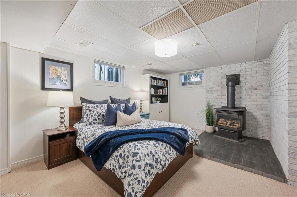 475 Stevenson Street N Property Photo 25