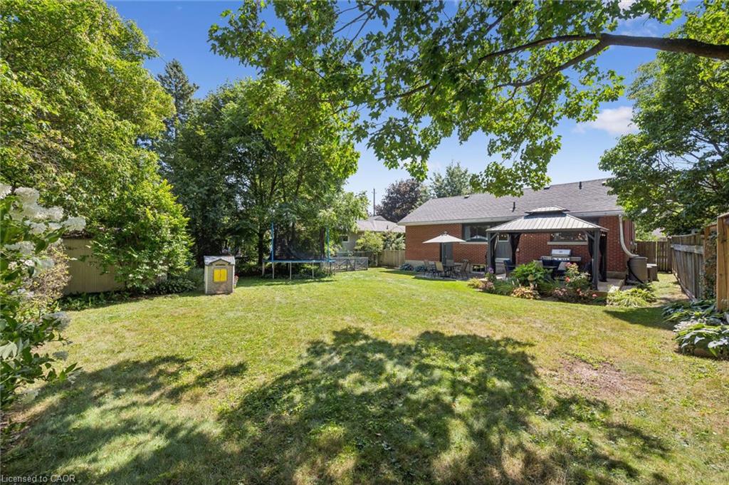 475 Stevenson Street N Property Photo 39
