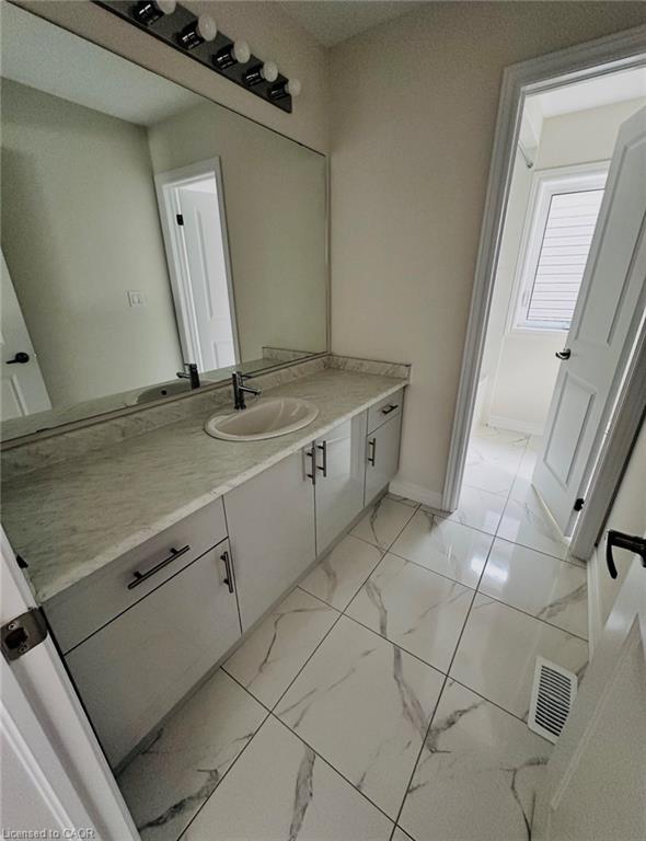 13 Postill Street Property Photo 23