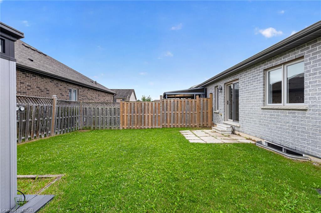 11 Hackberry Lane Property Photo 37