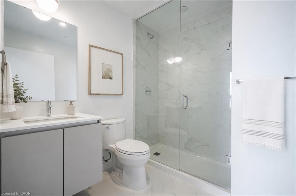 801-395 Dundas Street W Property Photo 10
