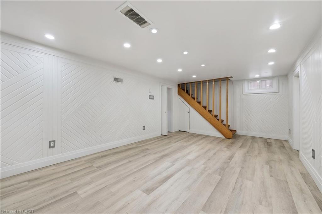 228 Waterloo Street Property Photo 29