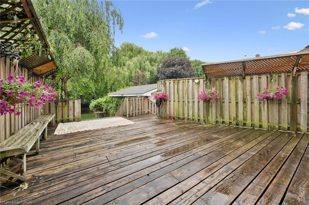 228 Waterloo Street Property Photo 35