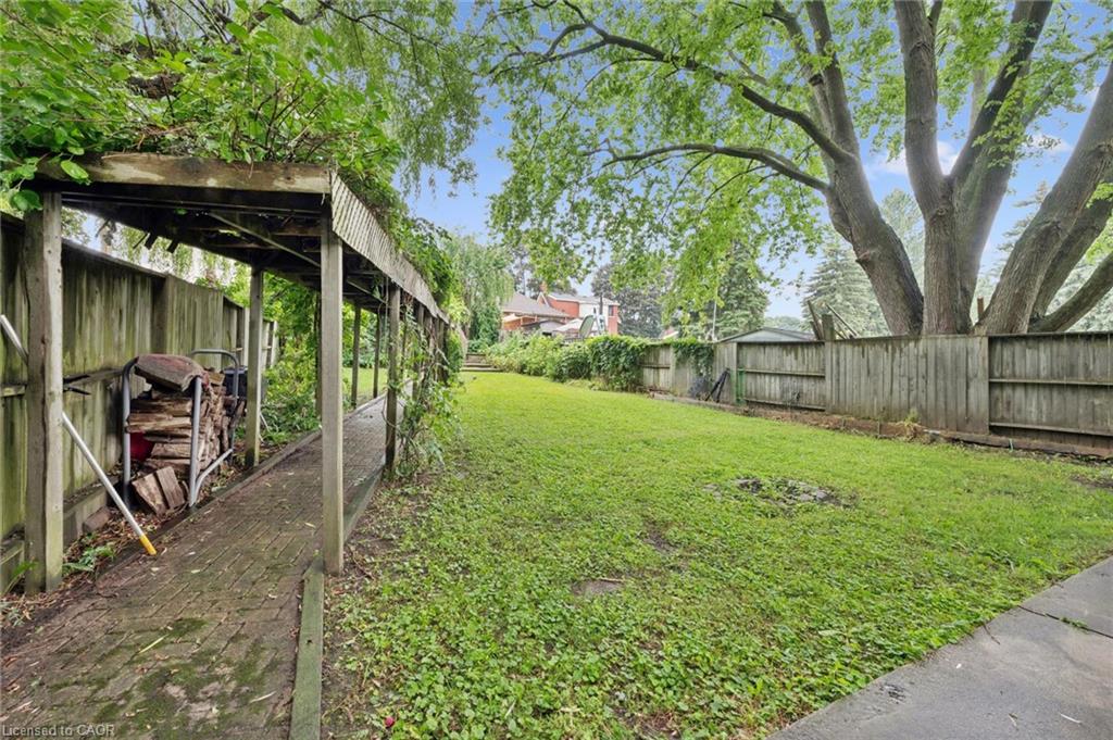 228 Waterloo Street Property Photo 41