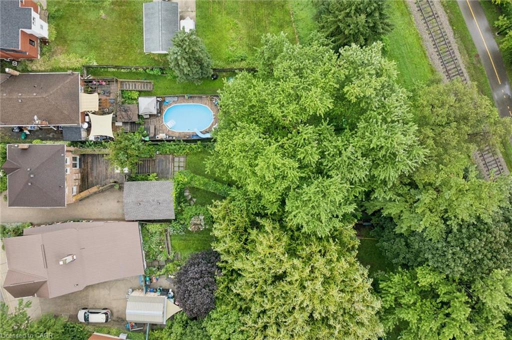 228 Waterloo Street Property Photo 44