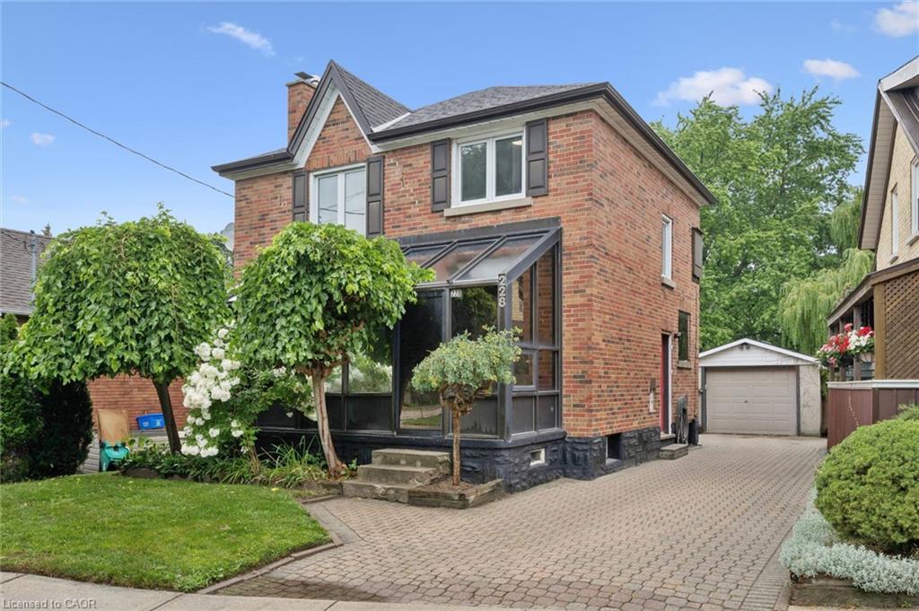 228 Waterloo Street Property Photo 48
