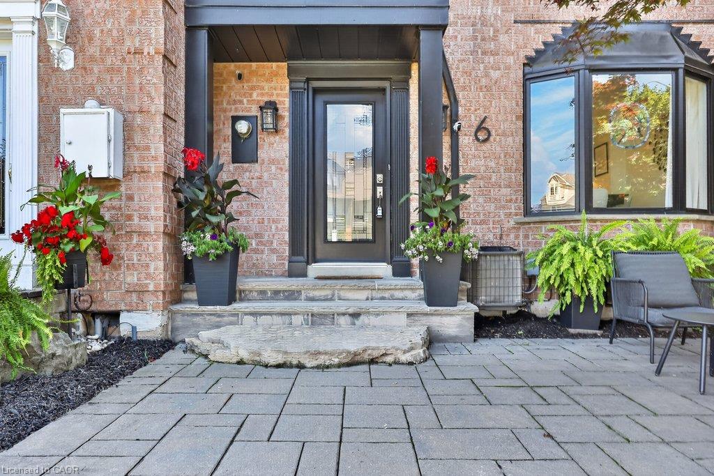 6 Harbour Drive Property Photo 4