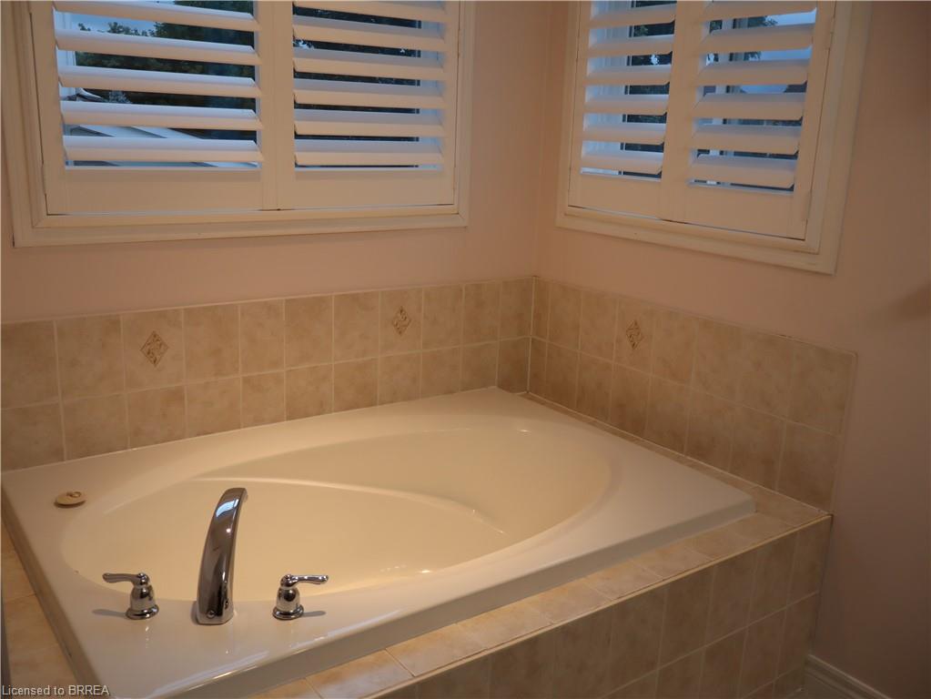 116 Blackburn Drive Property Photo 17