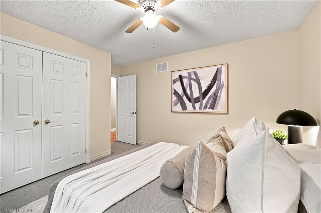546 Jerseyville Road W Property Photo 23