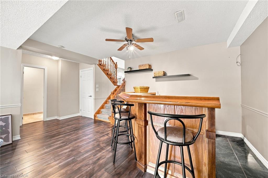 546 Jerseyville Road W Property Photo 33