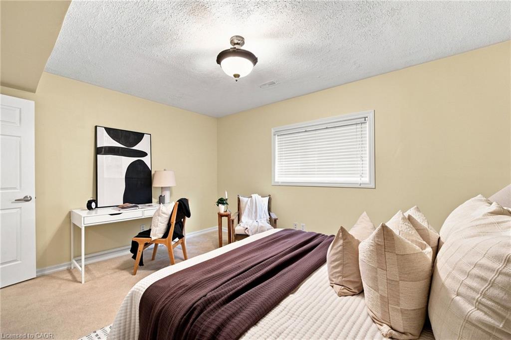 546 Jerseyville Road W Property Photo 35