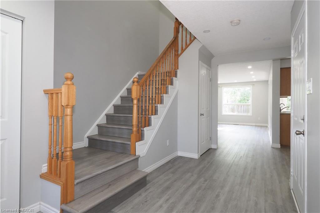776 Paris Boulevard Property Photo 8
