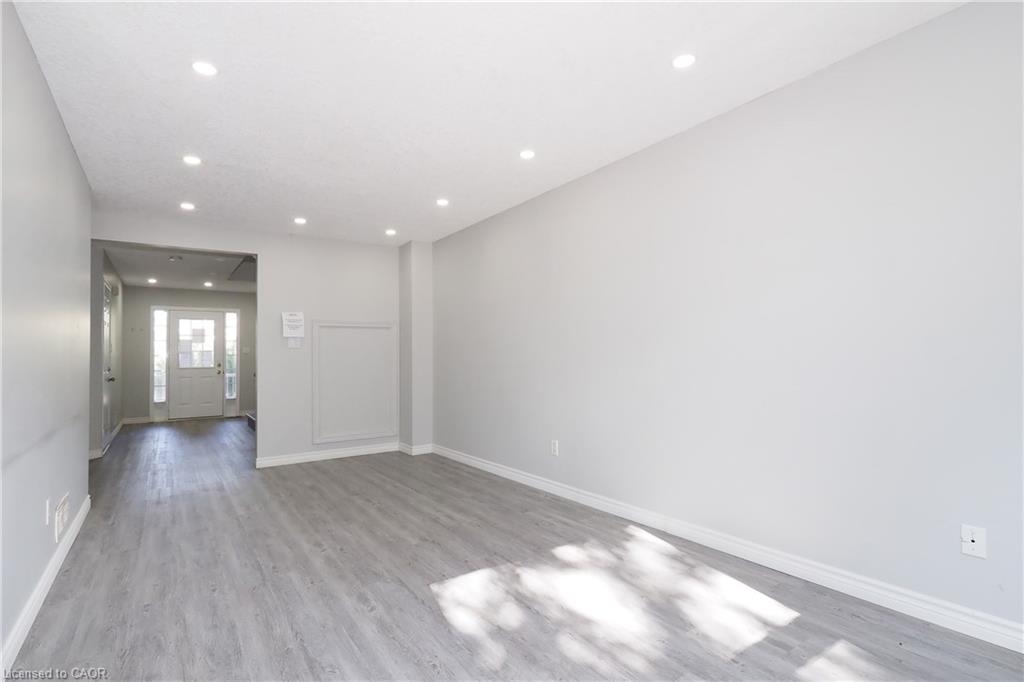 776 Paris Boulevard Property Photo 11