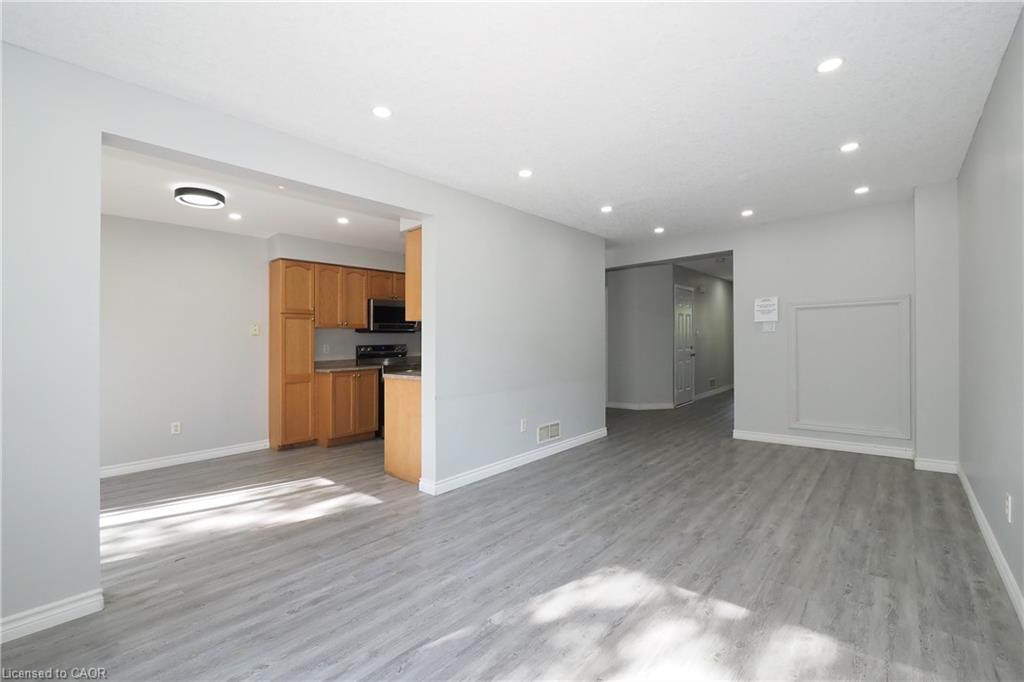 776 Paris Boulevard Property Photo 12