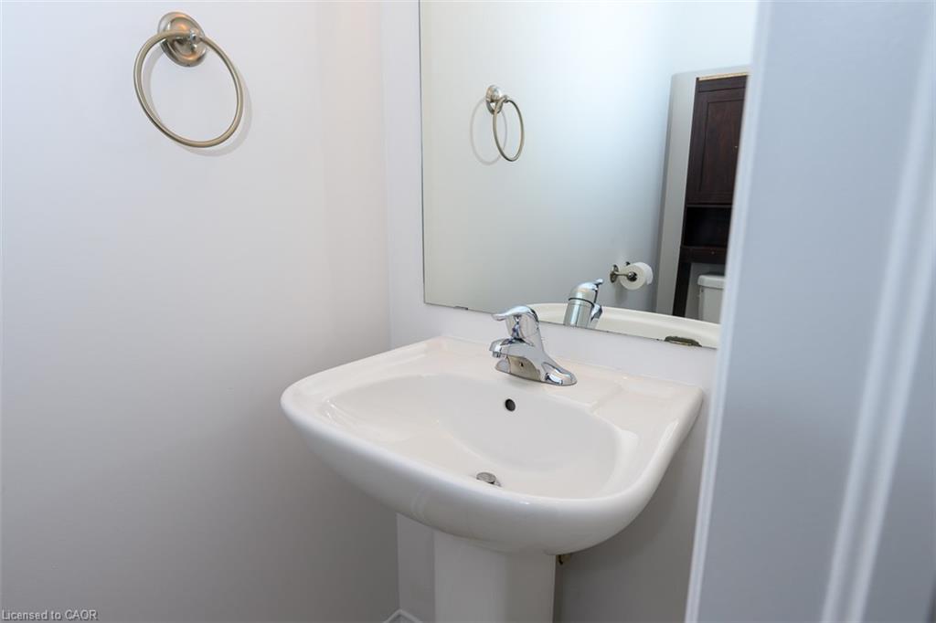 12-2476 Post Road Property Photo 24