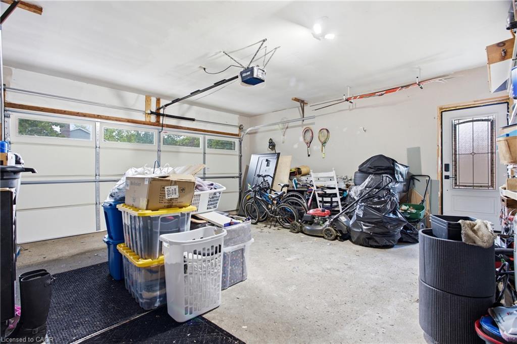416 Clairbrook Crescent Property Photo 44