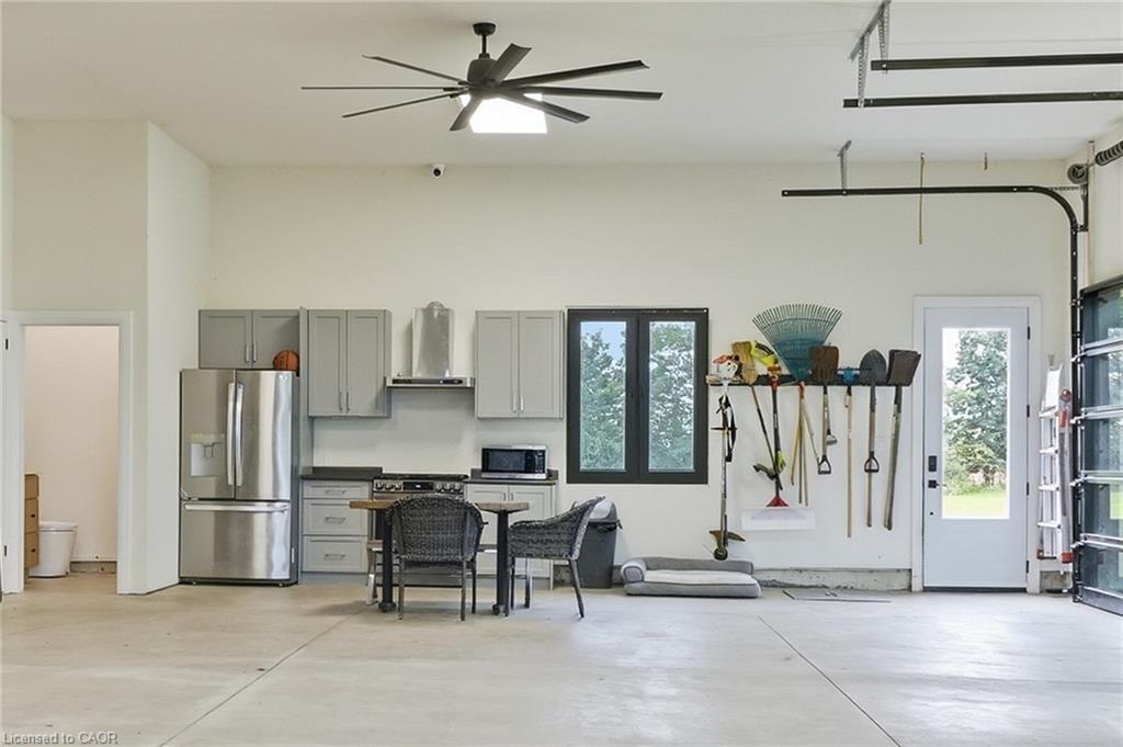 7944 Young Street Property Photo 48