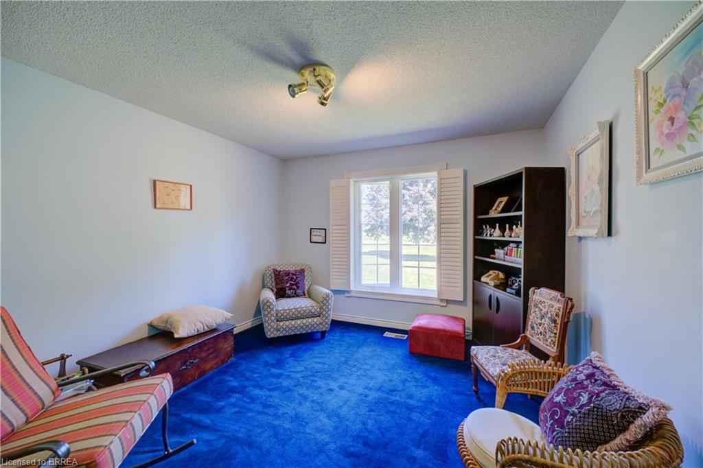 1170 Thompson Road E Property Photo 21