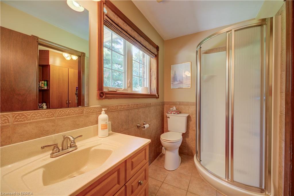 1170 Thompson Road E Property Photo 22